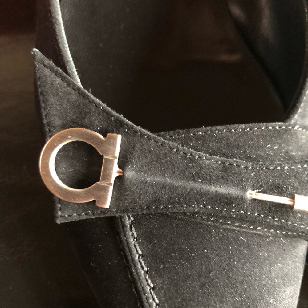 Salvatore Ferragamo Guya Espresso Calf in Black Suede Size 7 1/2 B - Picture 6 of 14